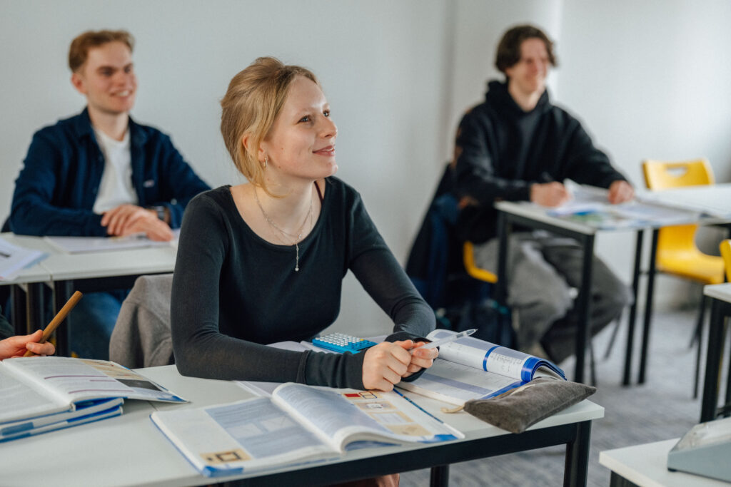 Natuurkunde vwo cursist WisMon